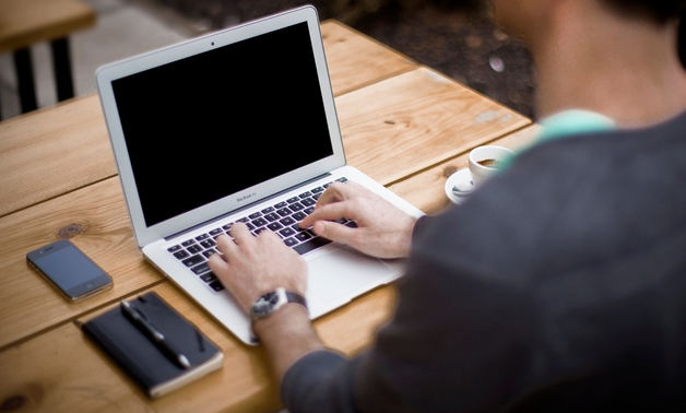 RSI en KANS (klachten aan arm, nek en schouder) door het werk, RSI