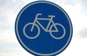 voetganger die plotseling opzij stapt, Rechtbank Overijssel 25 september 2023, ECLI:NL:RBOVE:2023:3798